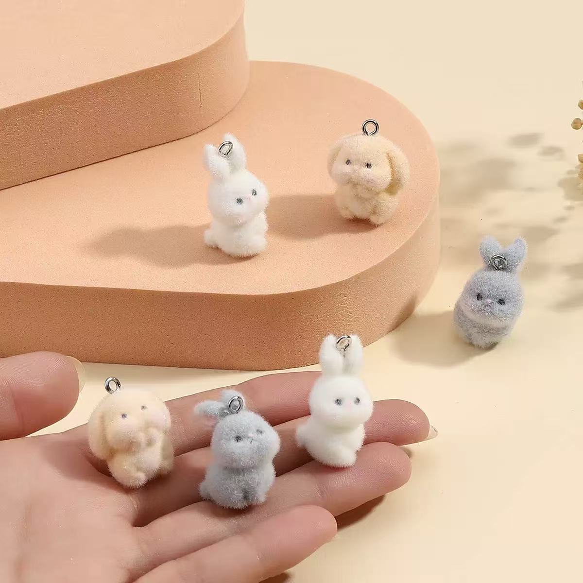 10 pezzi di ciondoli in resina - Phone Accessories Jewelry recensione e prezzo
